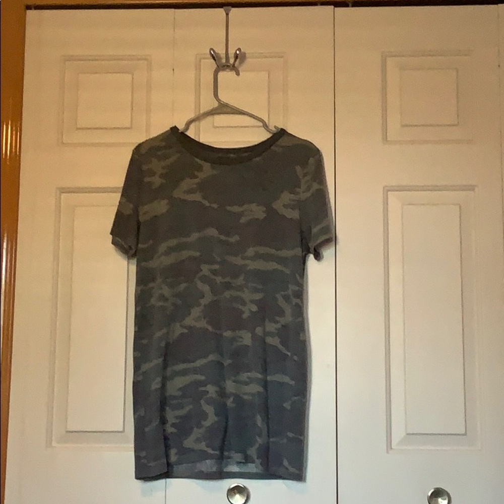 camo top